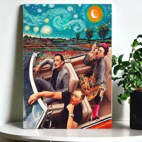 Van Gogh Dali en Frida netjes gekleed in een  cabriolet
